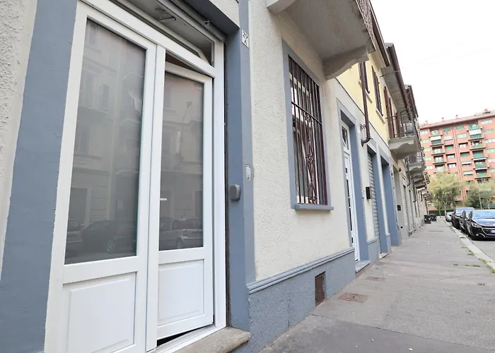 ベッド・アンド・ブレックファスト Lessolo29 3*